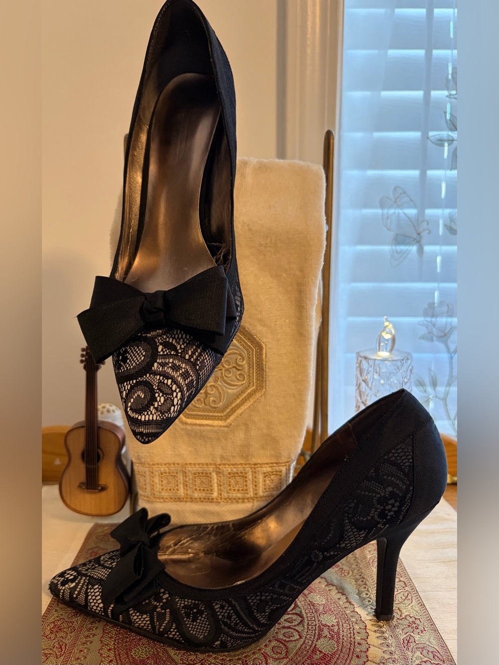 J.Renee Black Lace Pointed Toe Bow Heels